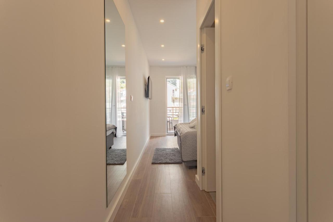 Apartmani Benzon บาชกาโวดา ภายนอก รูปภาพ