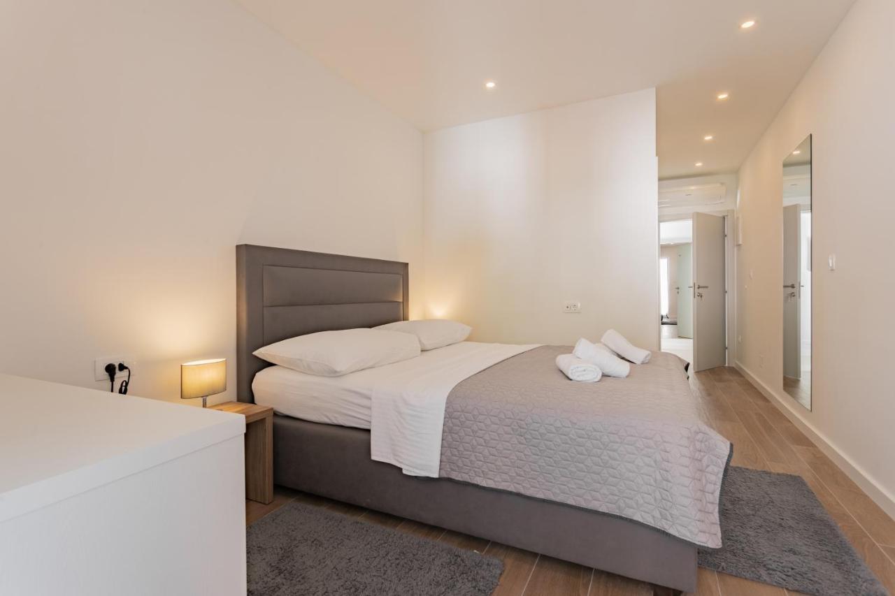 Apartmani Benzon บาชกาโวดา ภายนอก รูปภาพ